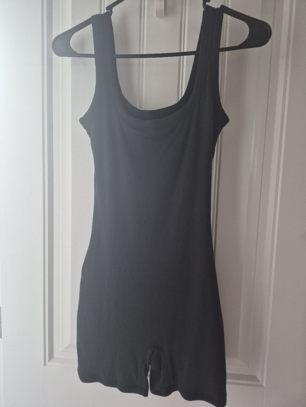 Skims Black Scoop Neck Tank Romper -Sz S